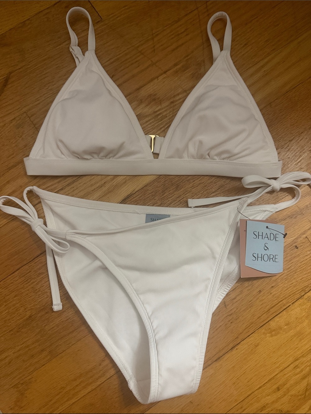 Shade & Shore| White Ribbed Triangle String Bikini Set - Picture 2 of 4